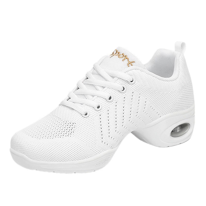Ademende danssneakers van mesh - Zumba & Yoga Fitness By Anushree Pune Reviews recensie en prijs